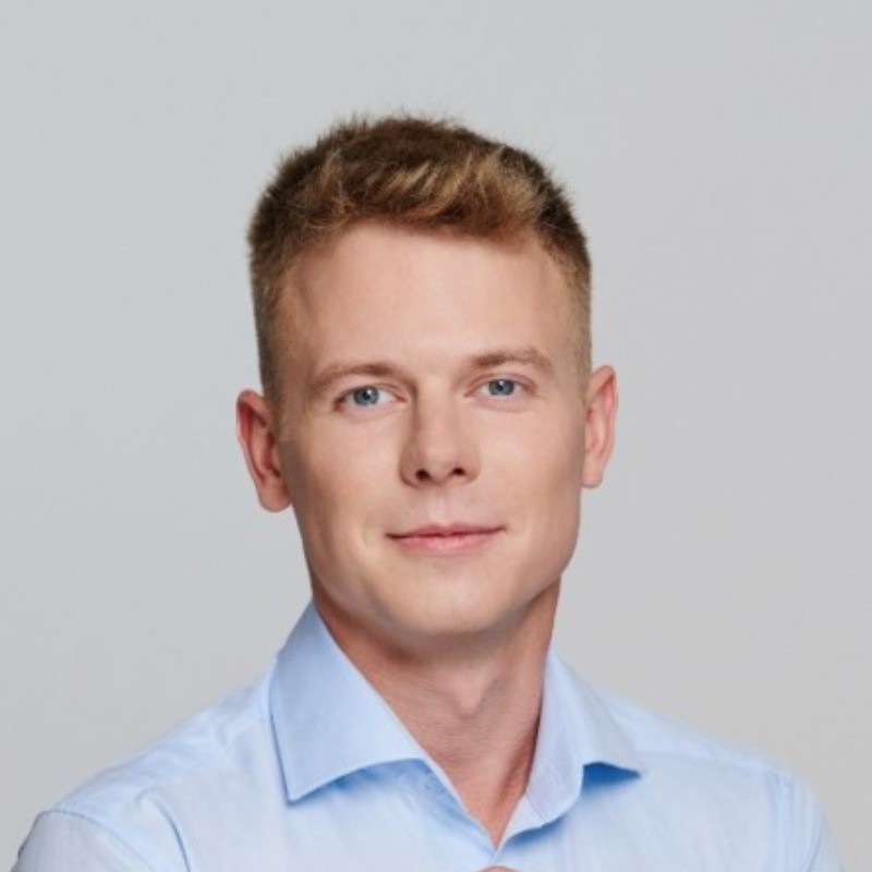 Adrian Fąk - CEO
